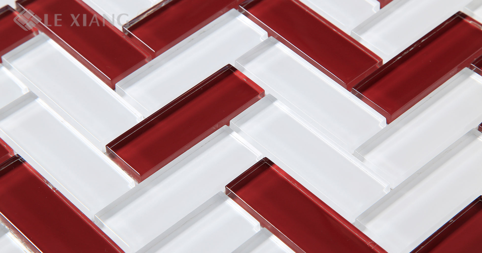 Crystal-Glass-Blends-Herringbone-Mosaic-Tiles-For-Kitchen-Backsplash-10