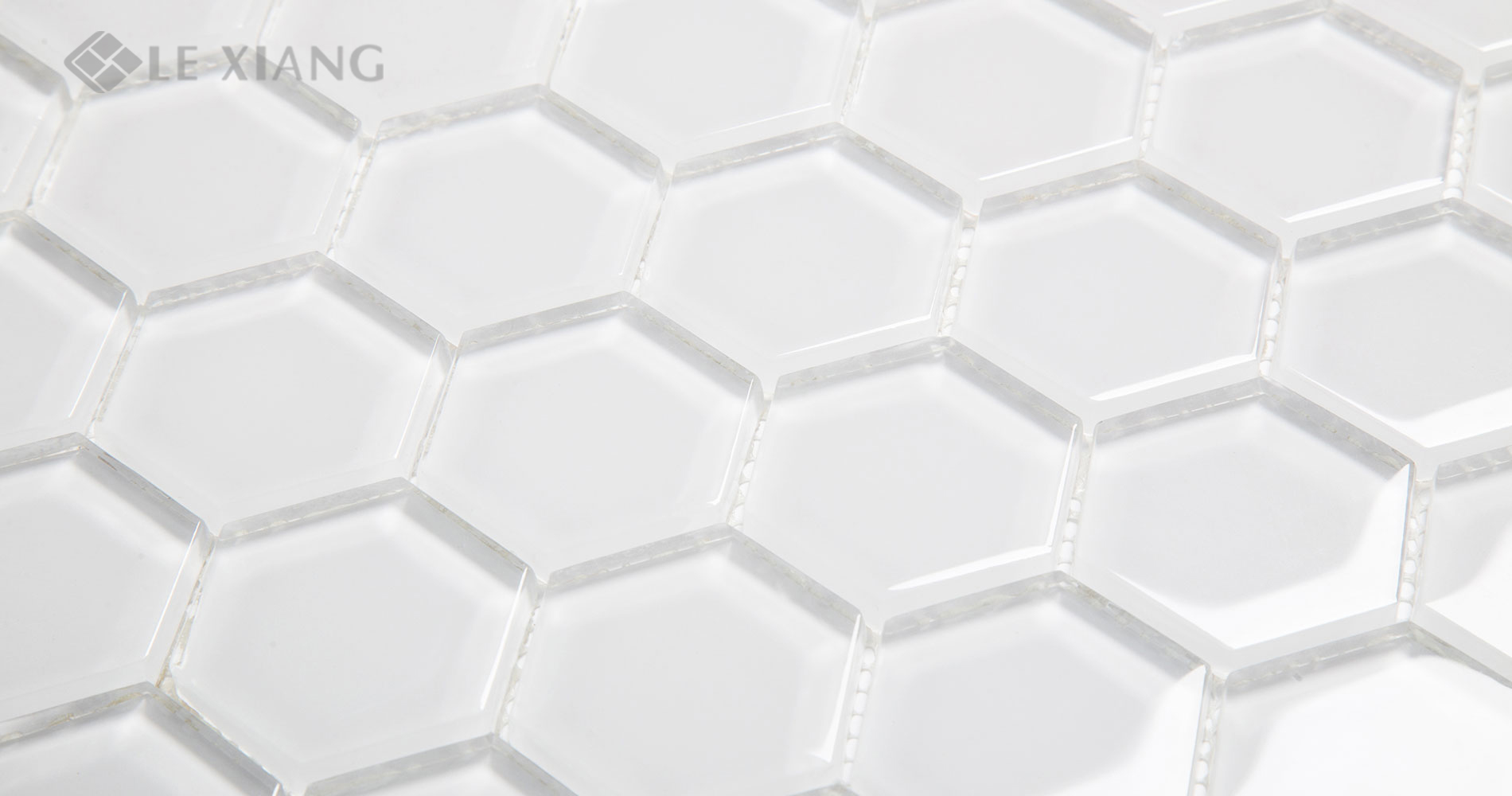 Hexagon-Crystal-Glass-Mosaic-Tiles-For-Bathroom-Wall-8