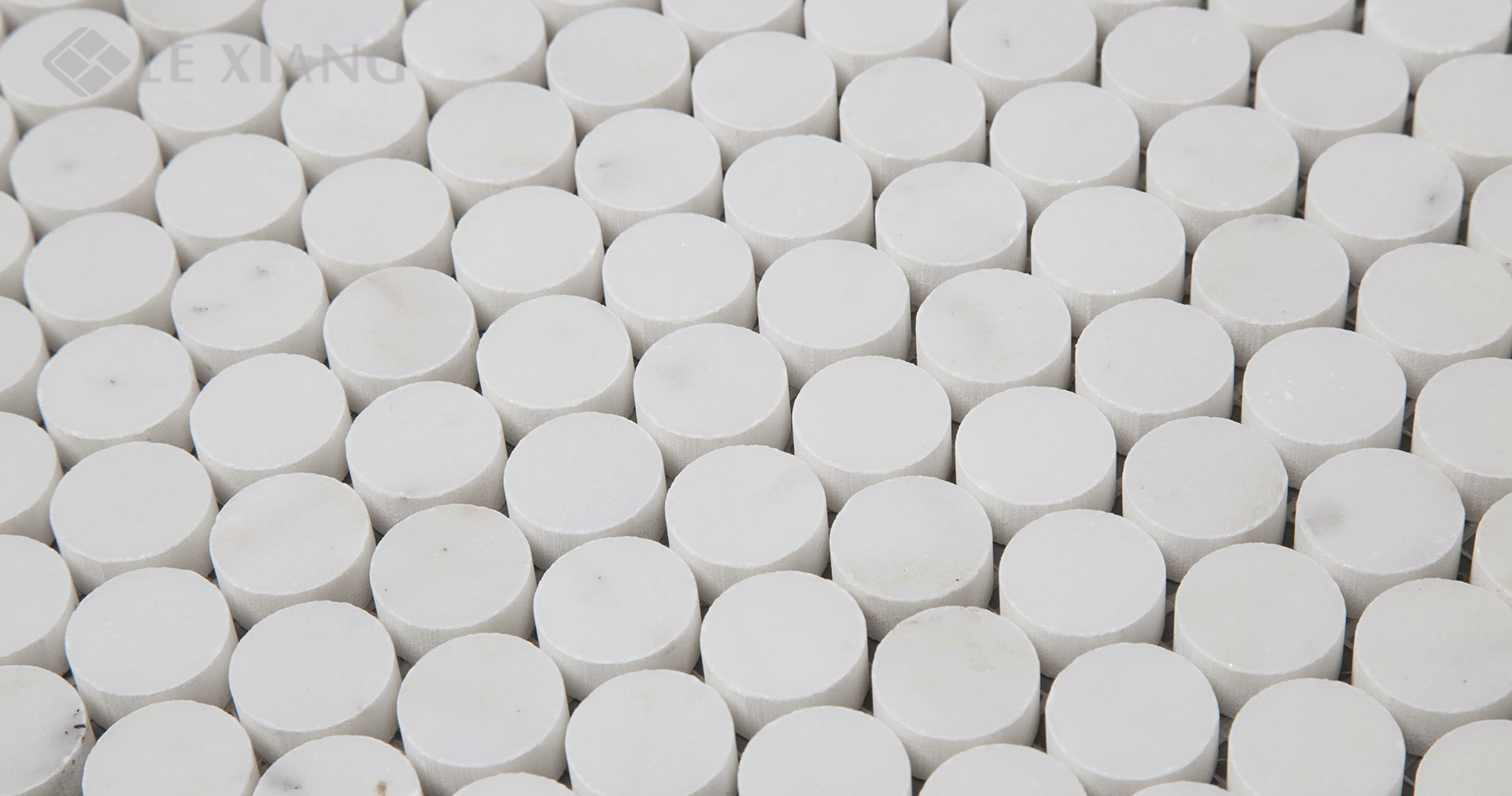 Statuary-White-Penny-Round-Marble-Mosaic-Tile-For-Bothroom-Wall-5