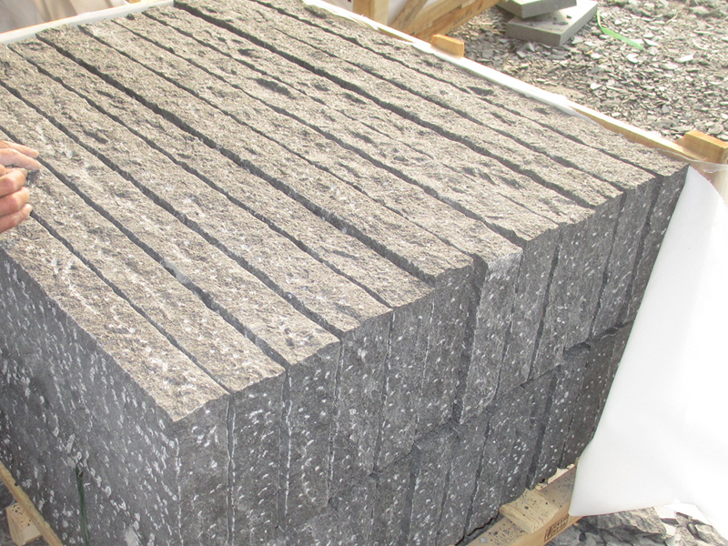 Black G684 Bush-hammered Granite Exterior Kerb Stones-1
